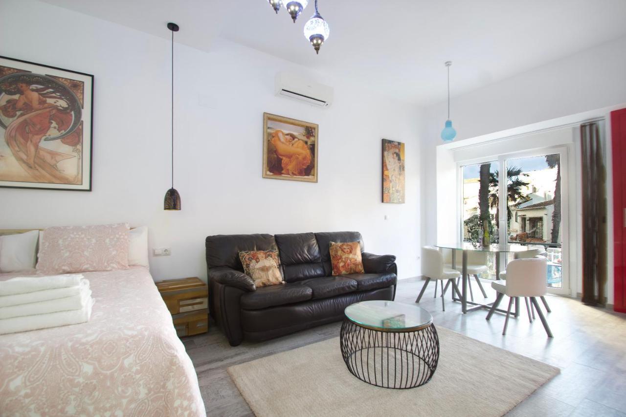 Spacious Studio In The Heart Of La Nogalera Torremolinos Exterior foto